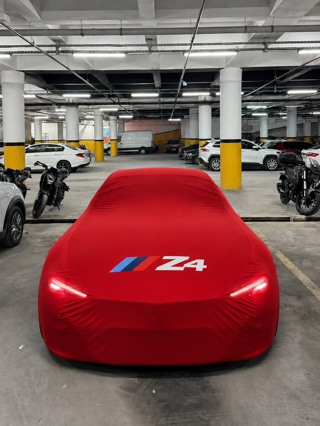 BMW Z4 car cover - red