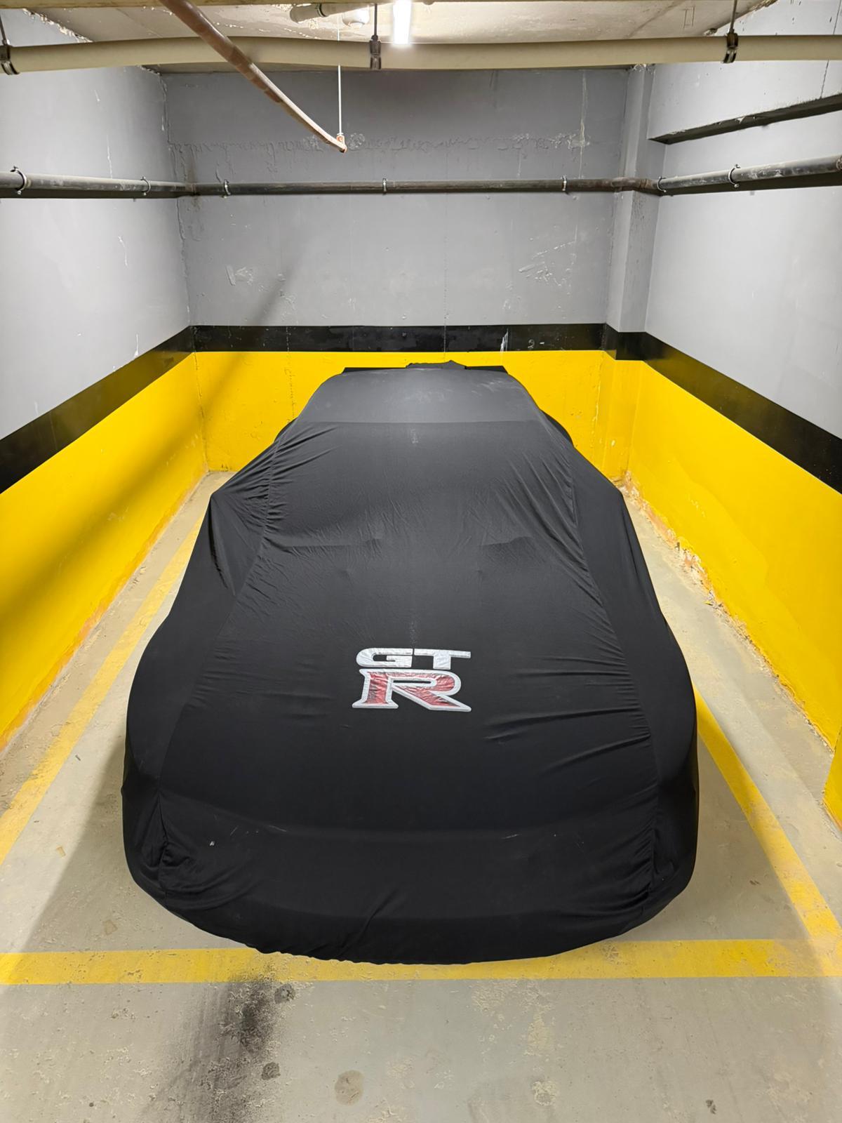 Nissan GT-R real car photo