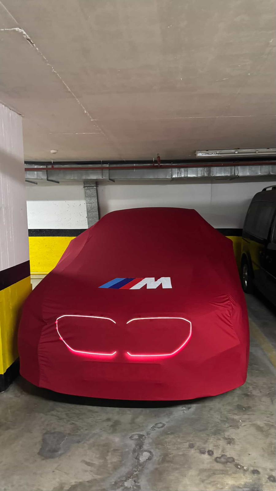 BMW M real car photo