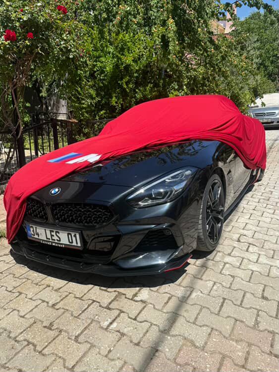 BMW M real car photo