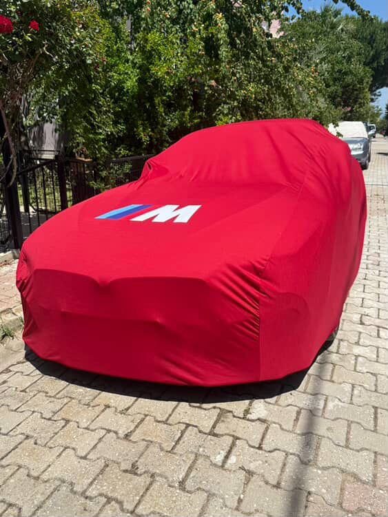 BMW M real car photo
