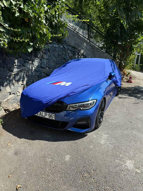BMW M real car photo