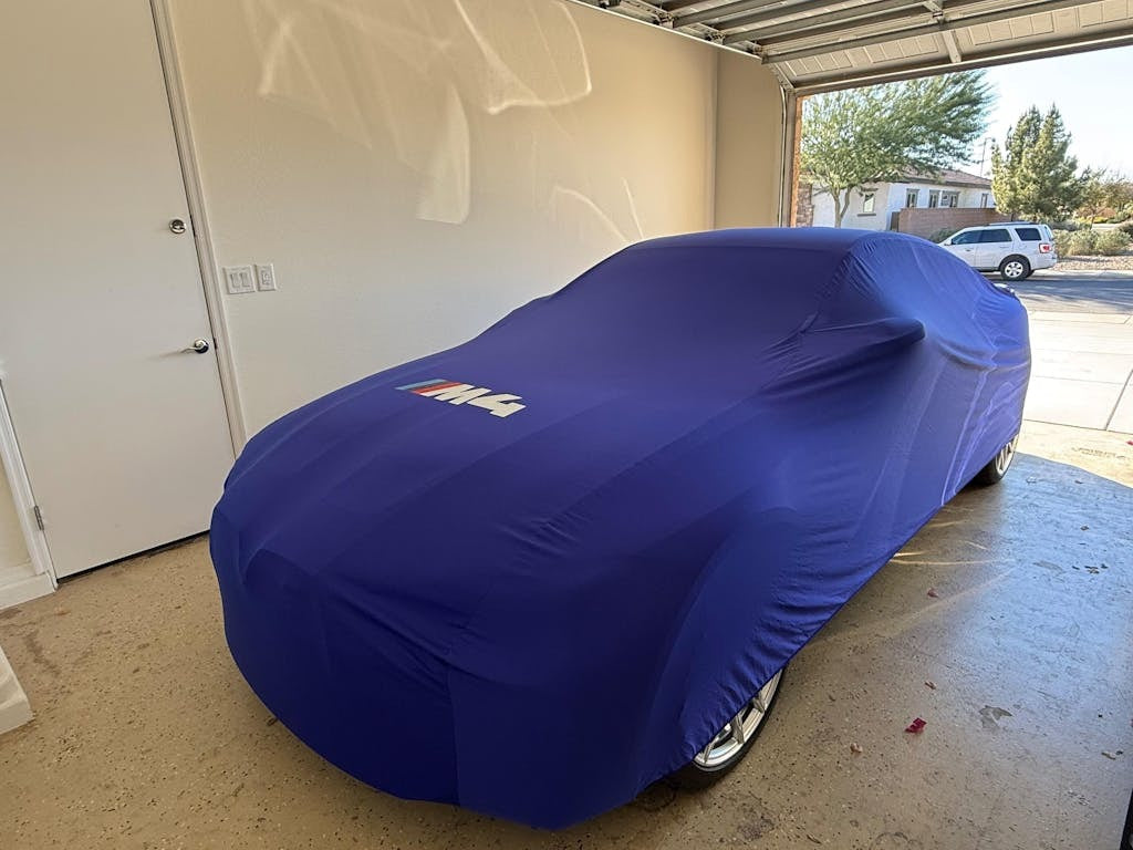 BMW M real car photo