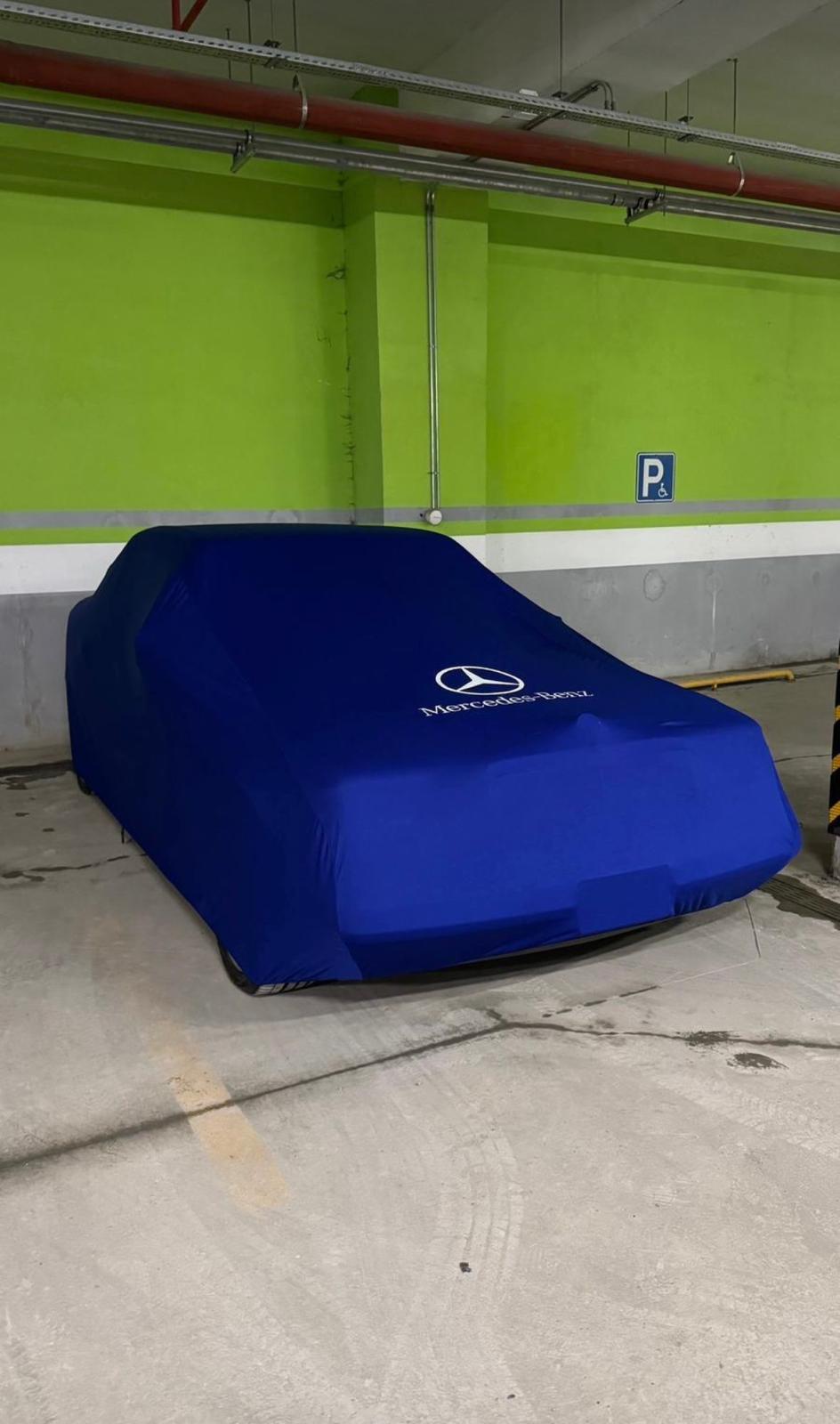 Mercedes-Benz real car photo